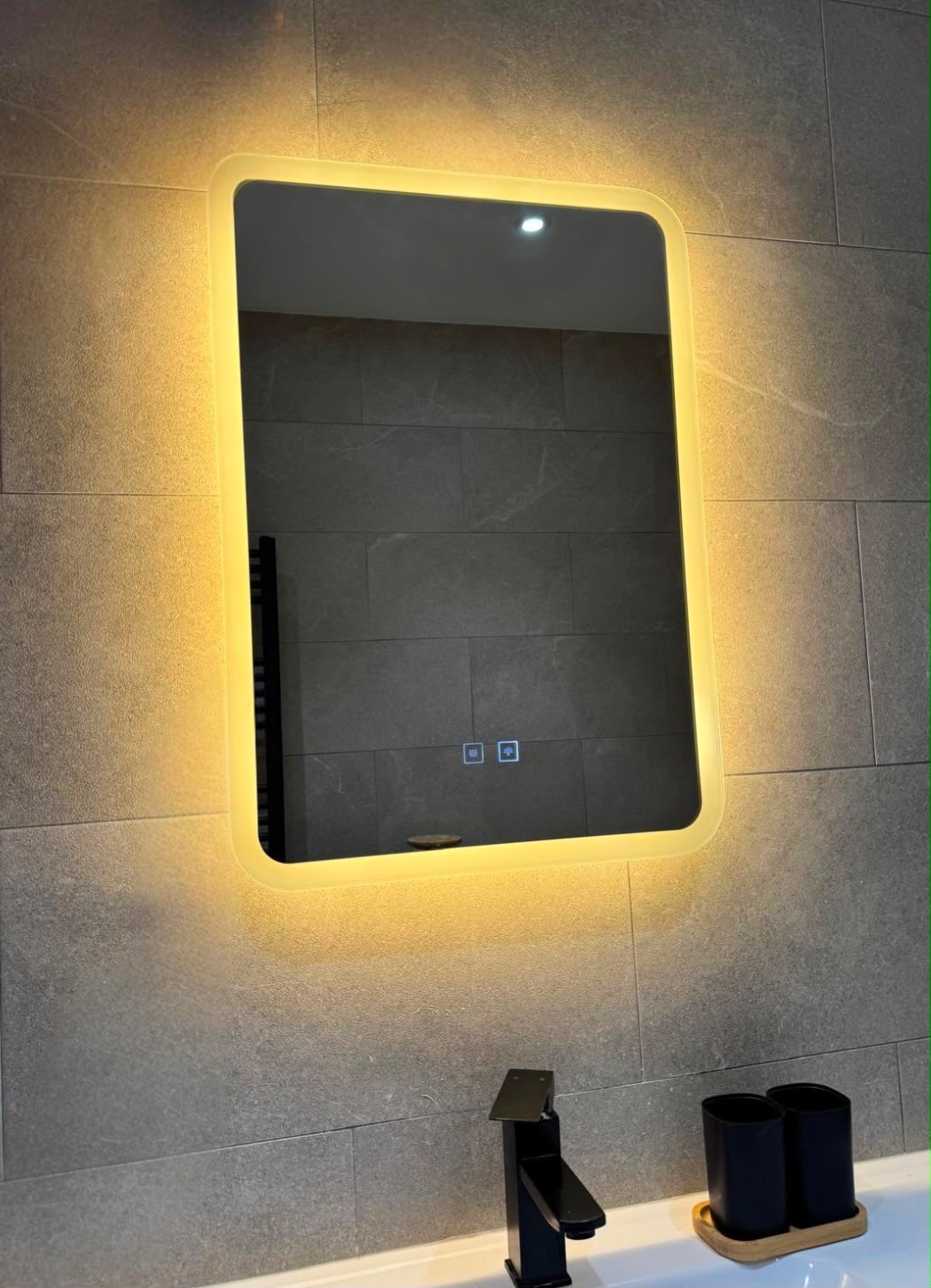 Miroir Alba — 50 × 70 cm · LED anti-buée