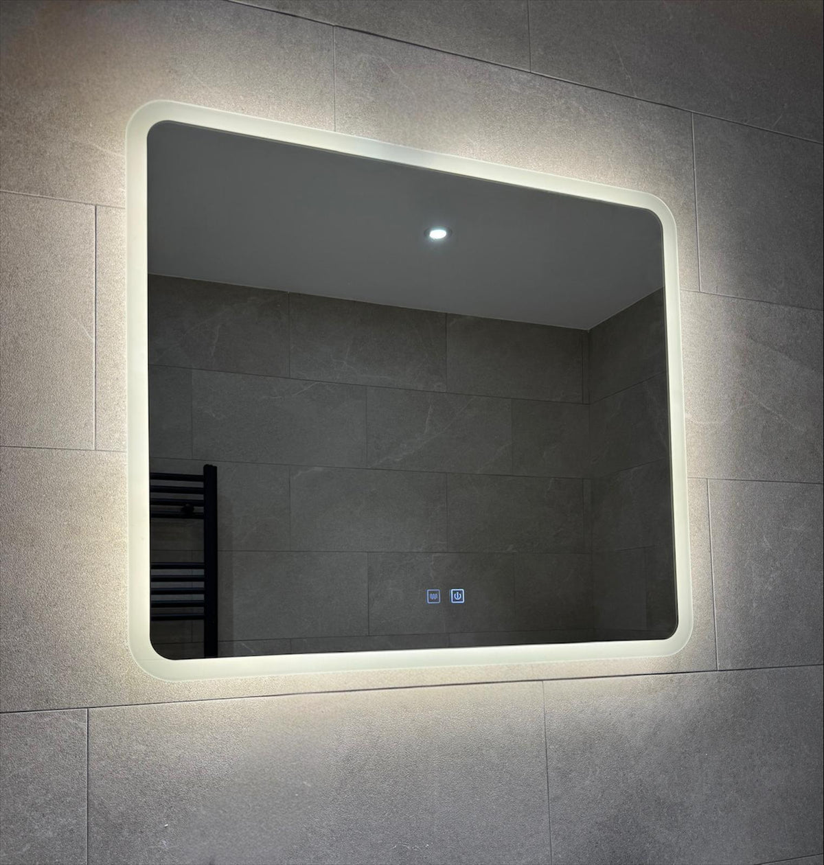 Miroir Lumina — 80 × 70 cm · LED anti-buée